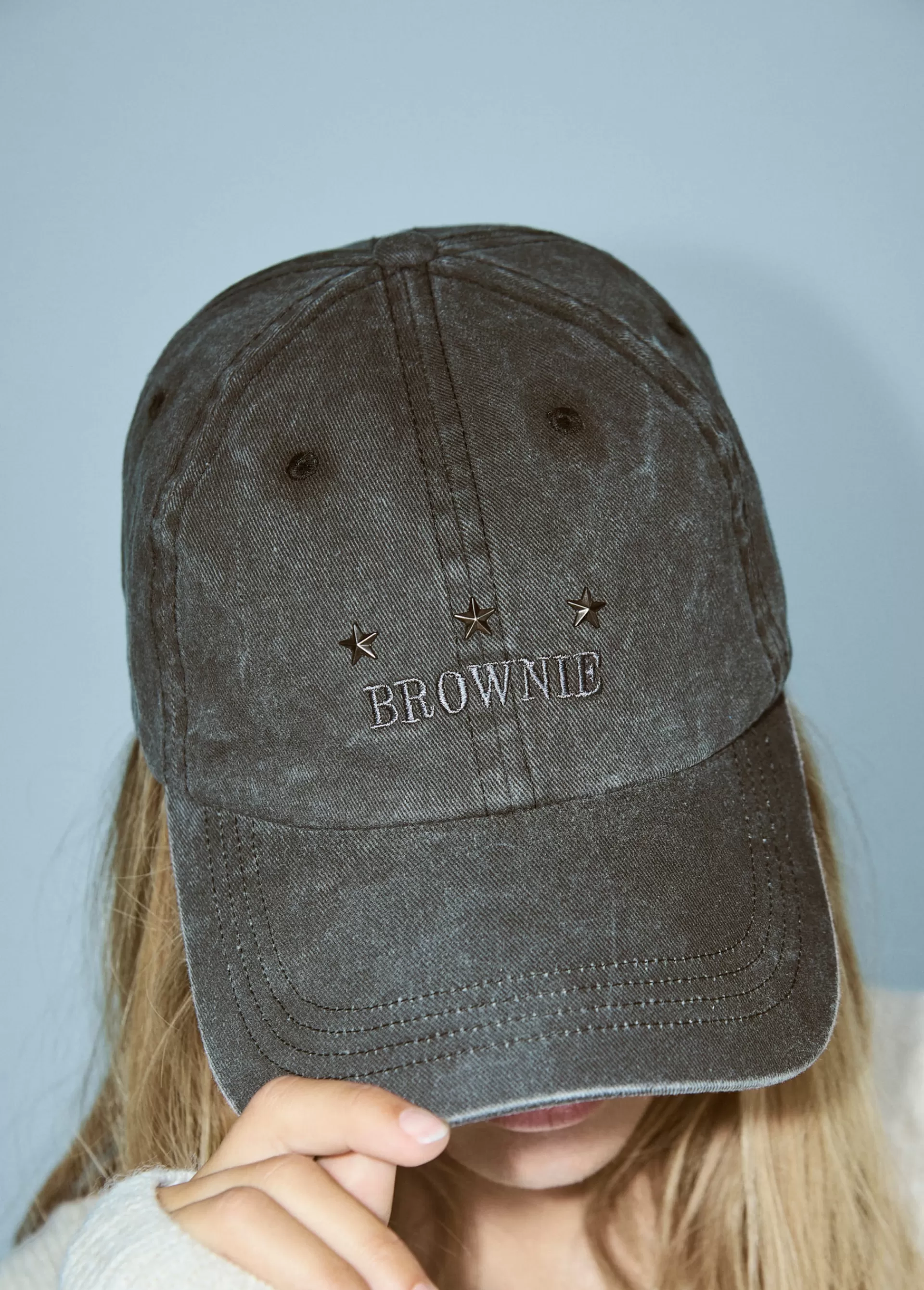 Brownie Gorra algodón bordada