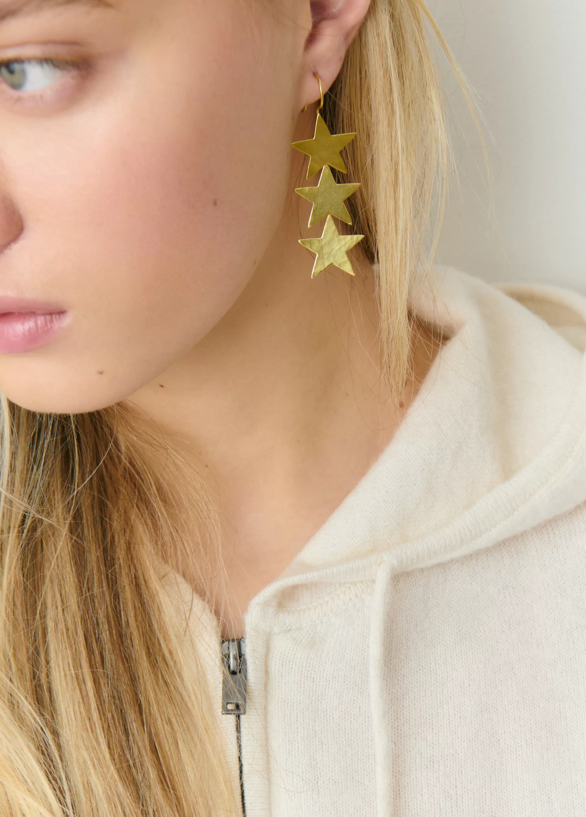 Brownie Pendientes largos estrellas